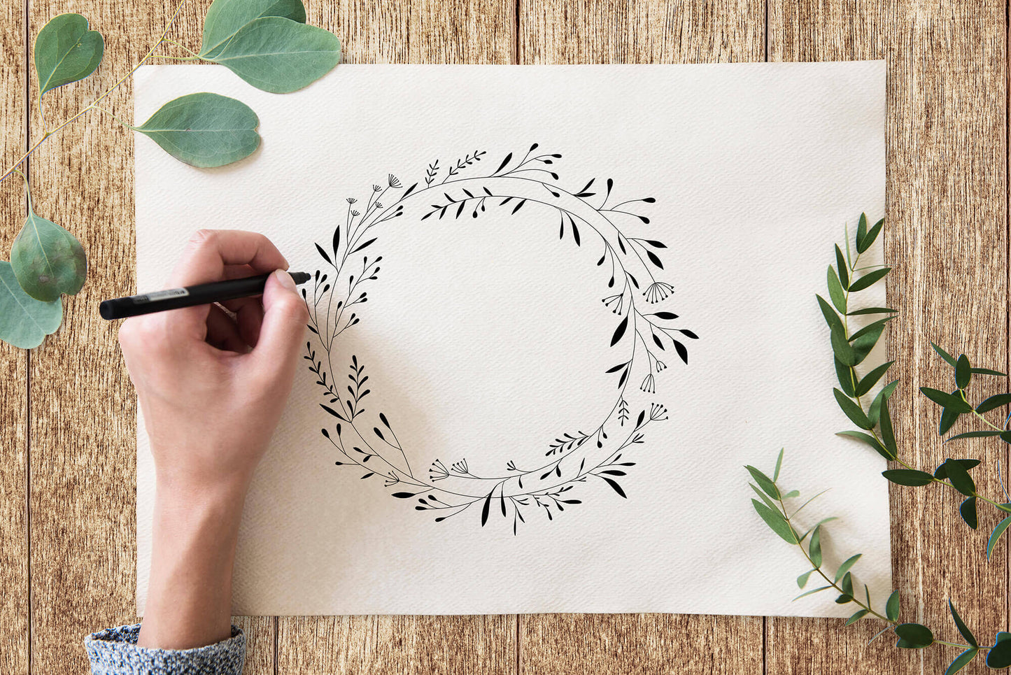 This is how I drew the minimalist floral ketubah design.